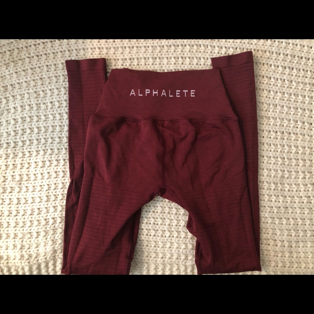 Alphalete revival leggings. Size XS.